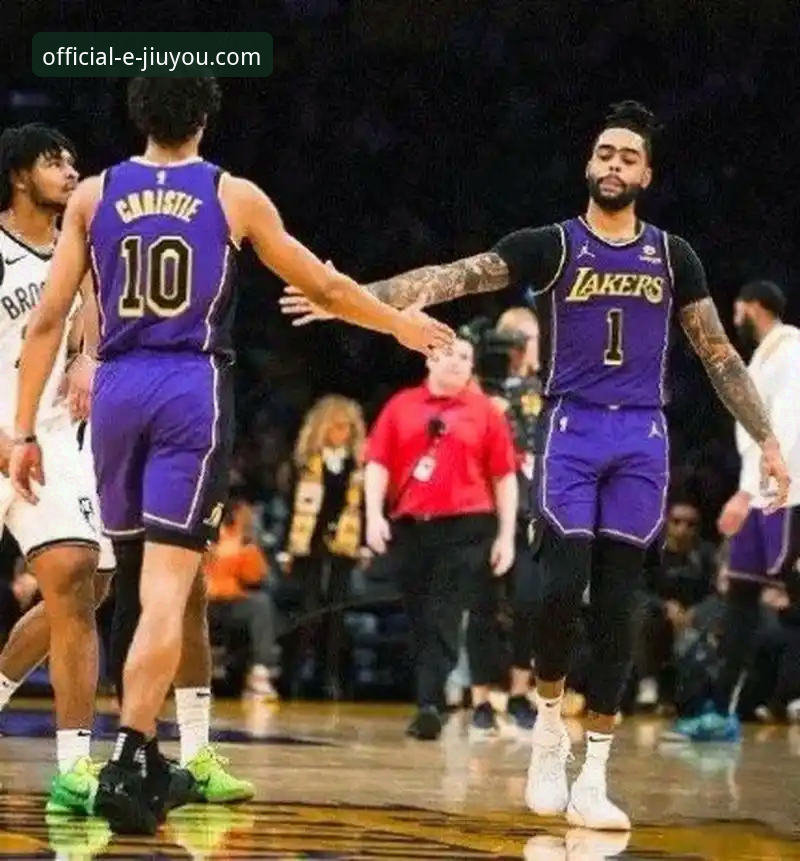 从湖人队进攻风暴看NBA观赛实用指南：数据与体验如何兼得